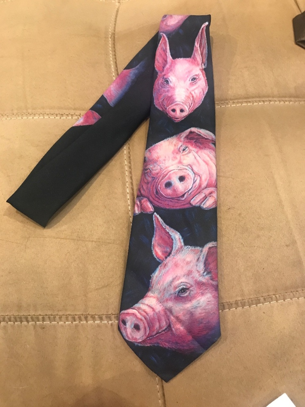 Ralph marlin “Pig” tie